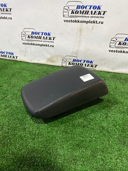 Подлокотник Mazda Axela 2009 BK5P ZY-VE