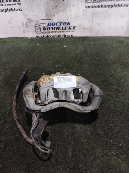 Ступица Mitsubishi Debonair 1999 S26A 6G74 перед прав