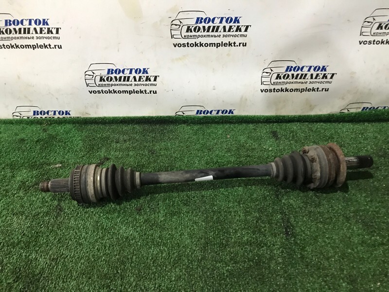 Привод BMW 320i 2010 E91 N43B20 зад лев