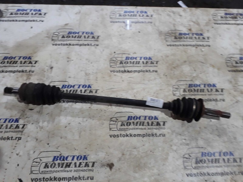 Привод Mitsubishi Grandis 2003 NA4W 4G69 зад лев