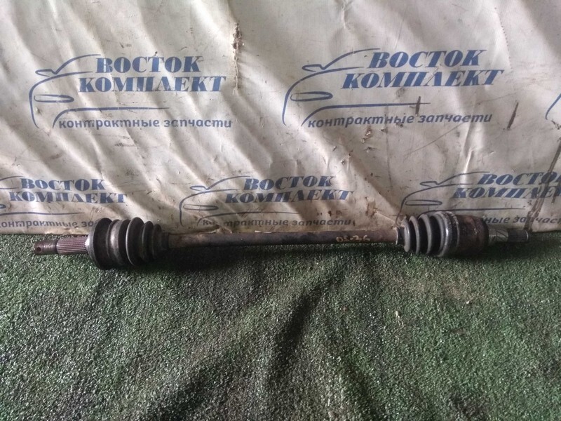 Привод Nissan AD VHNY11 QG18DE зад лев