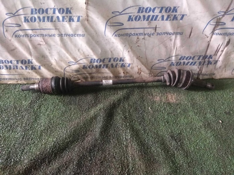 Привод Nissan AD VHNY11 QG18DE зад прав