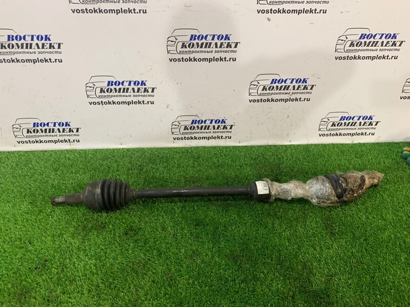 Привод Nissan Cube BZ11 CR14DE перед прав