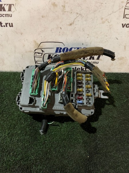 Блок предохранителей Honda Accord Wagon CF7 F23A