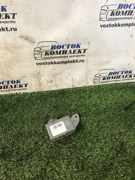 Блок управления дверьми Honda Inspire CC2 G25A