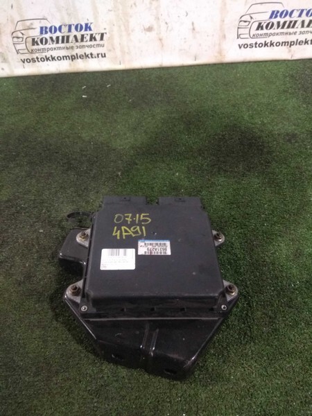 Блок управления ДВС Mitsubishi Colt Plus Z23W 4A91