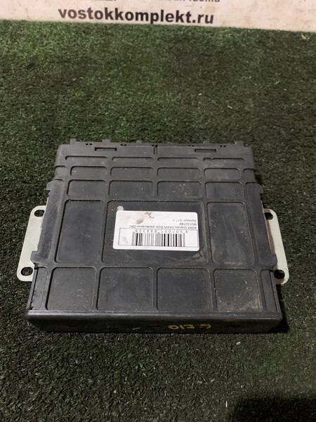 Блок управления ДВС Mitsubishi Grandis 2003 NA4W 4G69