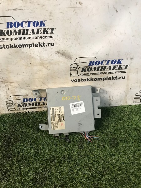 Блок управления Nissan Skyline CPV35 VQ35DE