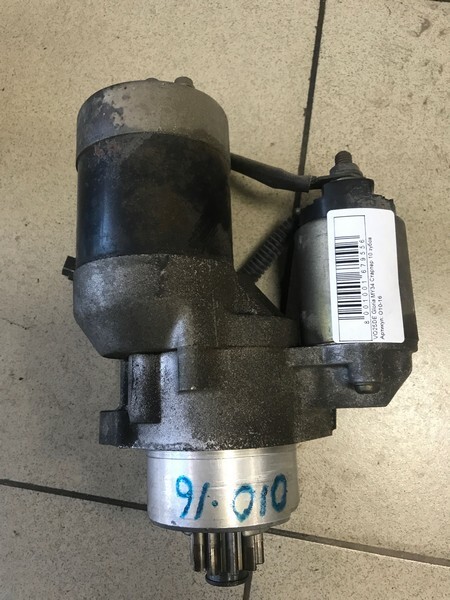 Стартер Nissan Gloria MY34 VQ25DE