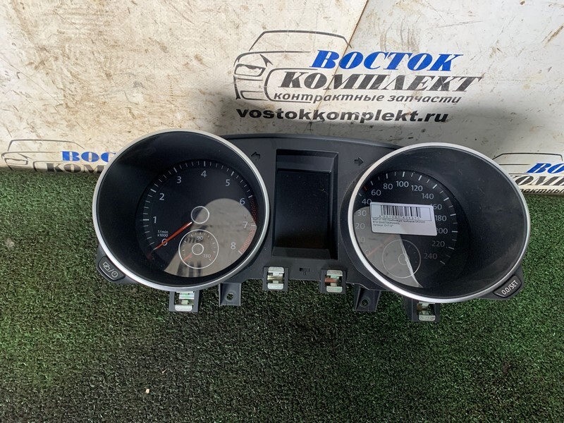 Комбинация приборов Volkswagen Golf 2012 MK6 CAVD