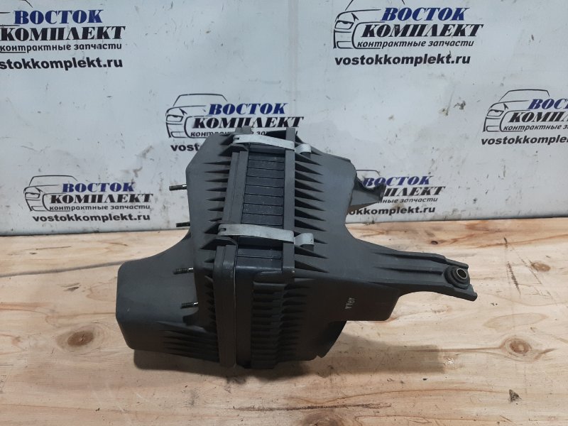 Корпус воздушного фильтра Mitsubishi Dingo CQ2A 4G15