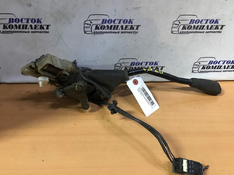 Рычаг переключения КПП Mazda Bongo SKF2M RF