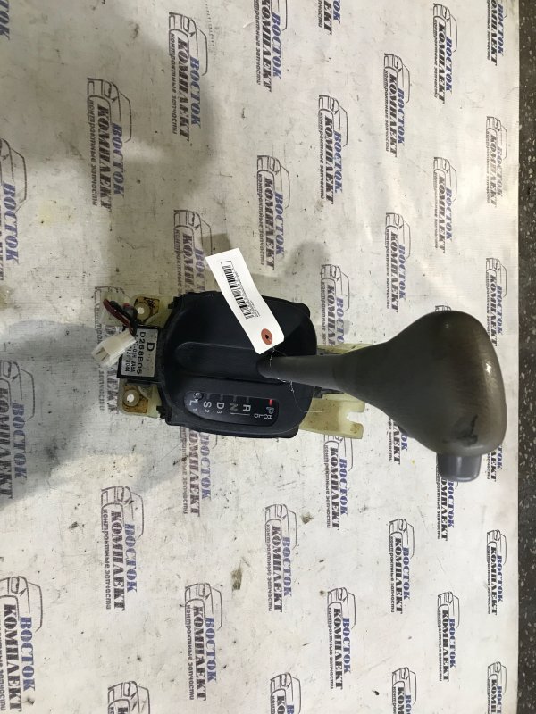 Рычаг переключения КПП Mazda Demio 2001 DW3W B3E