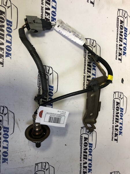 Датчик кислородный Toyota Ist NCP65 1NZ-FE