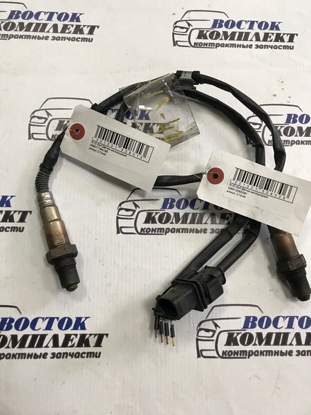 Датчик кислородный Volkswagen Golf  CAVD