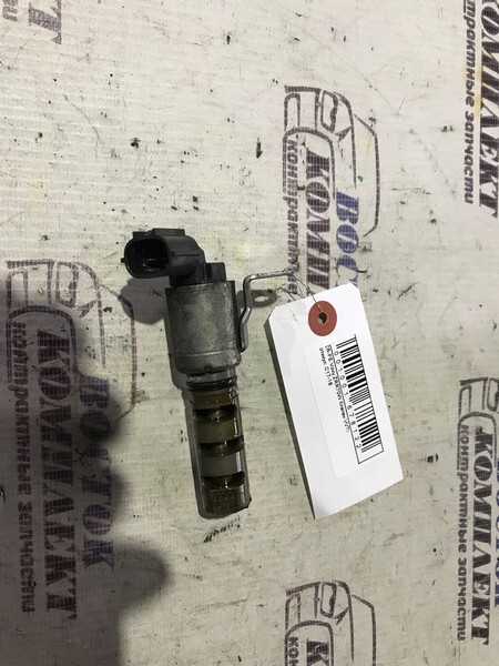 Клапан VVTI Toyota Voxy 2007 ZRR70G 3ZR-FAE