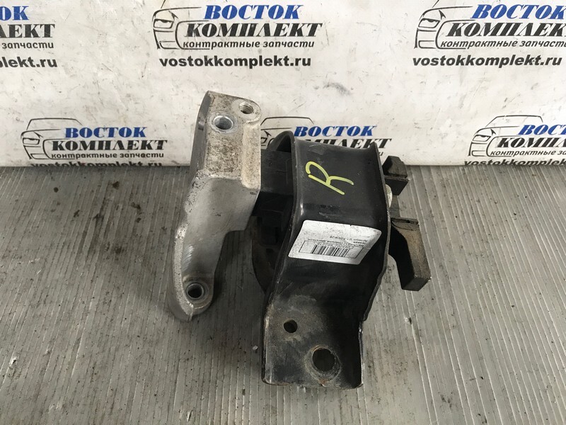 Подушка двигателя Nissan March 2010 AK12 CR12DE перед прав