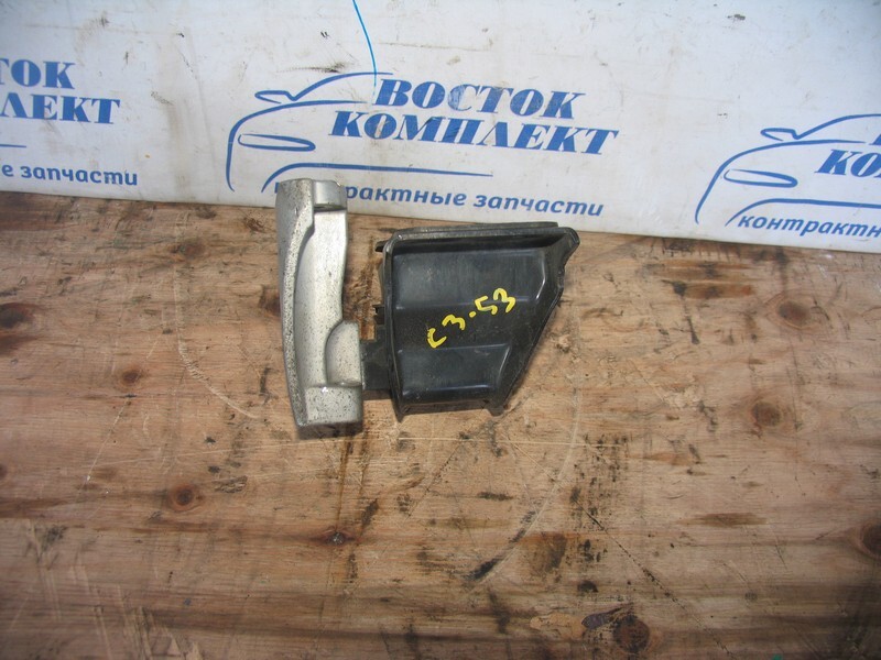 Подушка двигателя Nissan March BK12 CR14DE прав