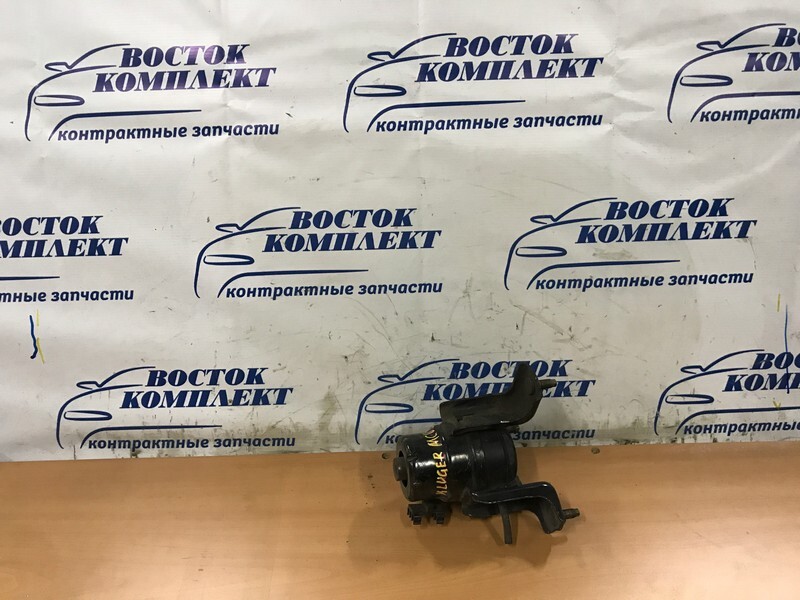 Подушка двигателя Toyota Kluger MCU25W 1MZ-FE перед