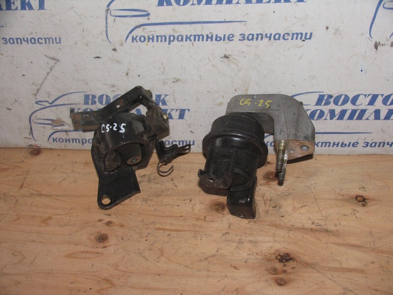 Подушка двигателя Toyota Opa 2002 ZCT10 1ZZ-FE лев