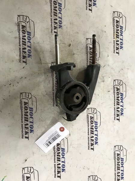 Подушка двигателя Toyota Porte NNP11 1NZ-FE зад