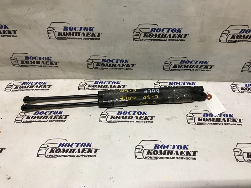 Амортизатор багажника Volkswagen Golf  BLF