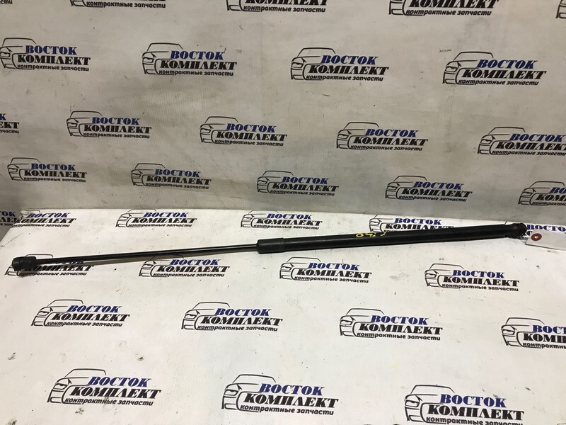 Амортизатор капота Volkswagen Golf  BLF