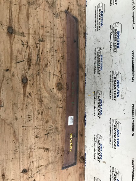 Ветровик Suzuki MR Wagon 2001 MF21S K6A зад лев