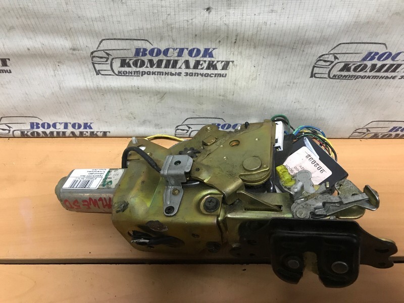 Замок дверной Nissan Elgrand ALWE50 QD32ETI зад лев