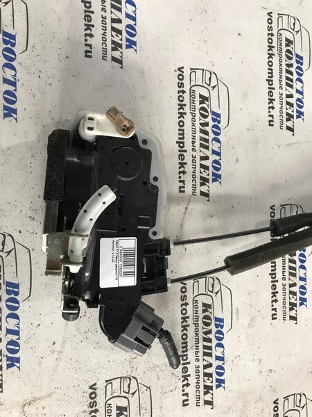 Замок дверной Nissan March 2011 K13 HR12DE перед прав