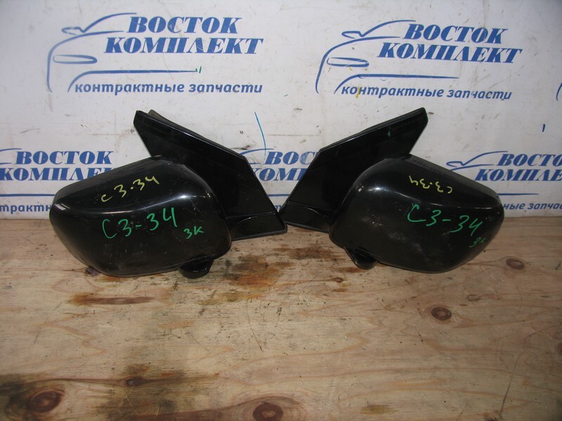 Зеркало боковое Mitsubishi Dingo CQ1A 4G13 прав