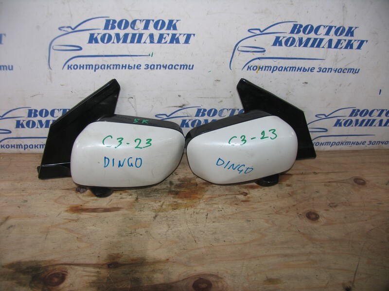 Зеркало боковое Mitsubishi Dingo CQ2A 4G15 лев