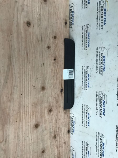 Накладка Mazda CX-7 2008 ER3P L3-VDT зад прав