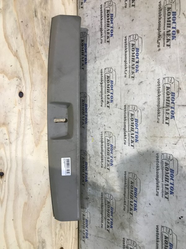 Накладка багажника Subaru R2 2003 RC1 EN07