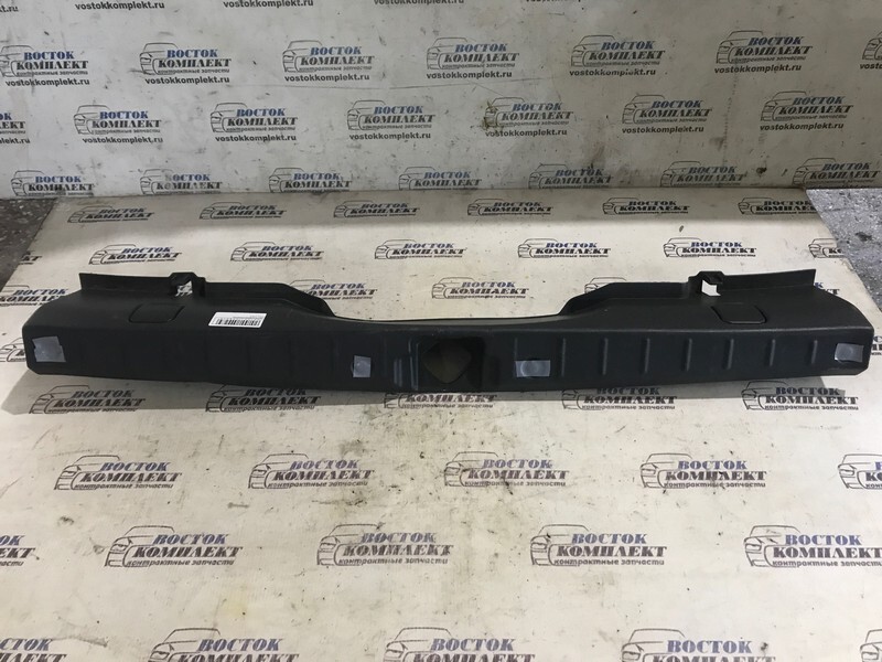 Накладка багажника Suzuki Swift 2004 HT51S M13A