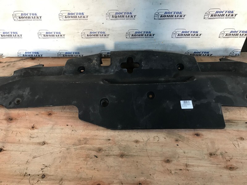 Накладка Toyota Crown GRS202 3GR-FSE