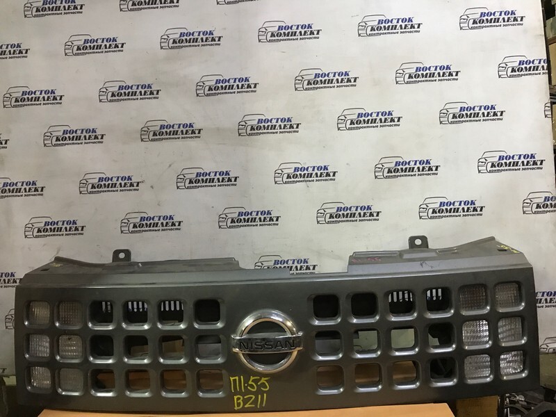 Решетка радиатора Nissan Cube BZ11 CR14DE