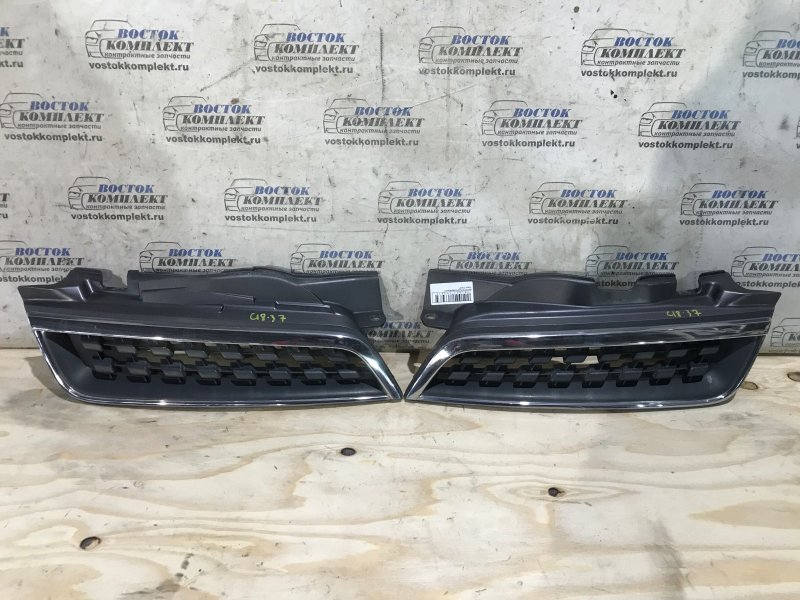 Решетка радиатора Nissan March 2007 AK12 CR12DE