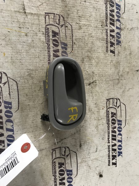 Ручка двери внутренняя Mazda Demio 2002 DW3W B3E перед прав