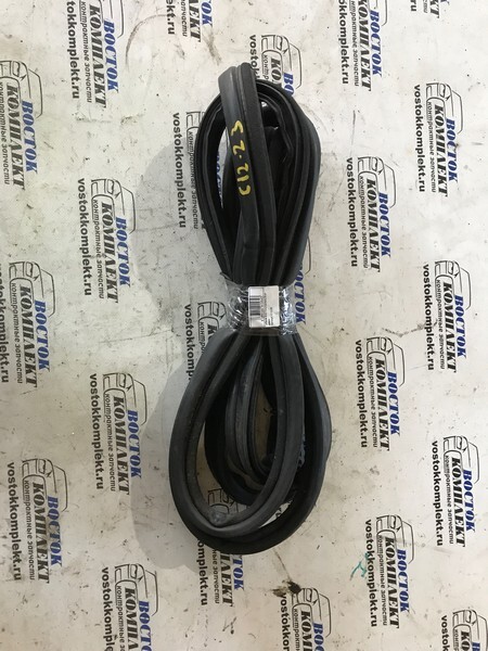 Уплотнительная резинка двери багажника Nissan Lafesta 2007 B30 MR20DE