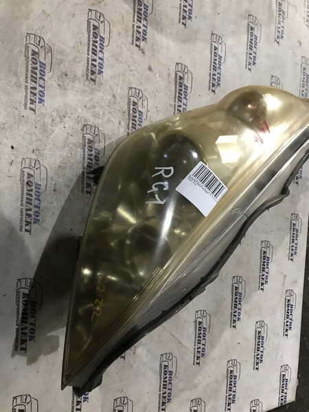 Фара Honda Stepwgn RG1 K20A прав