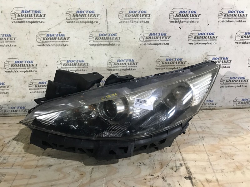 Фара Mazda Biante 2008 CCEFW LF-VDS лев