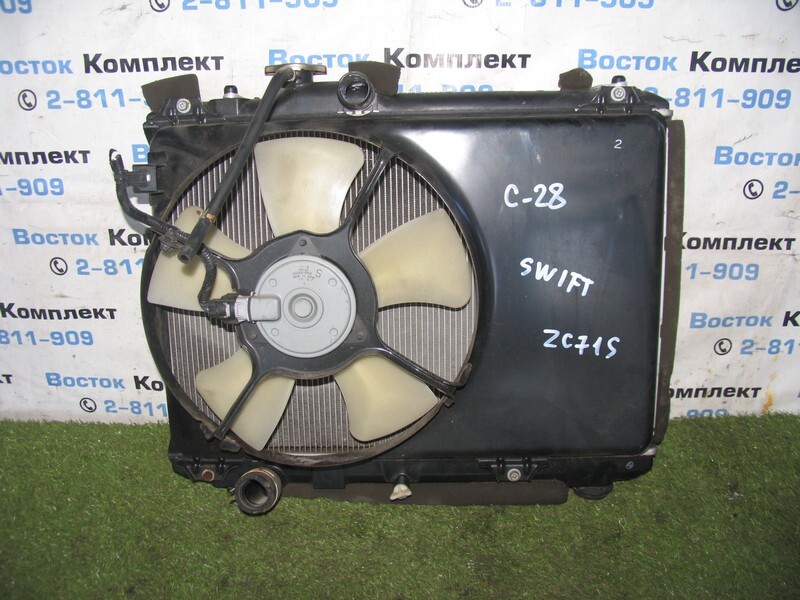 Радиатор двигателя Suzuki Swift ZC71S K12B