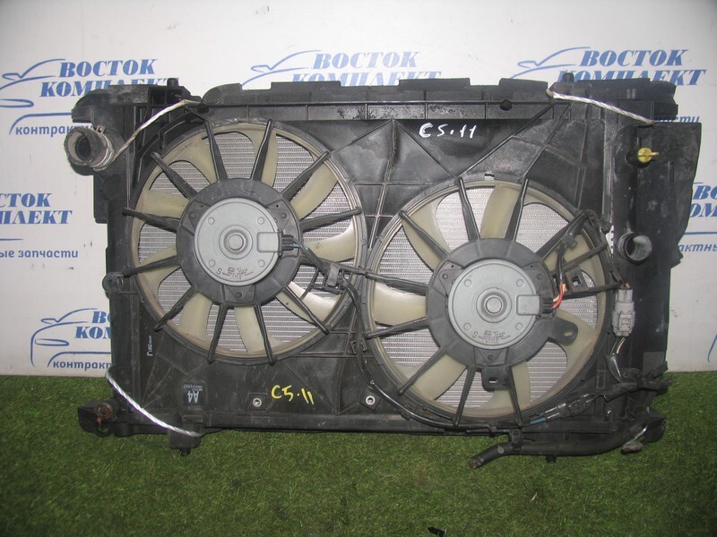 Радиатор двигателя Toyota Blade AZE154H 2AZ-FE