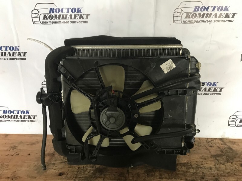 Радиатор двигателя Toyota Passo KGC10 1KR-FE