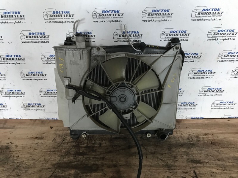 Радиатор двигателя Toyota Sienta 2004 NCP81G 1NZ-FE