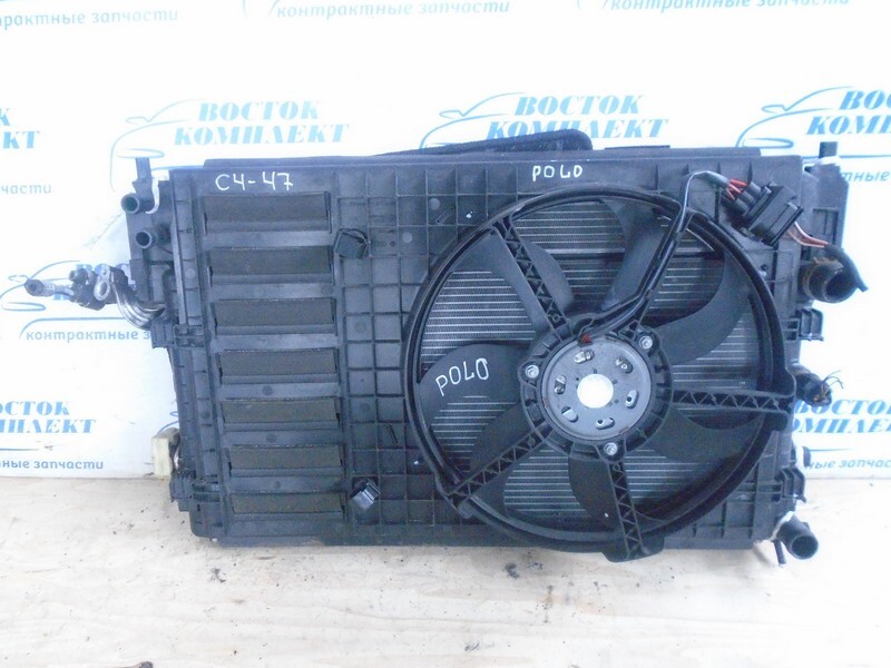 Радиатор двигателя Volkswagen Polo  CBZB