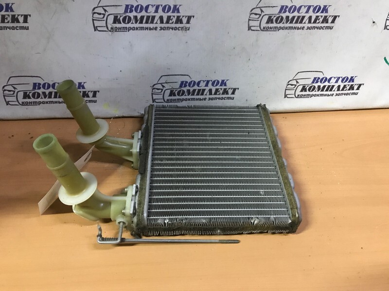 Радиатор отопителя Nissan Bluebird HU14 SR20DE