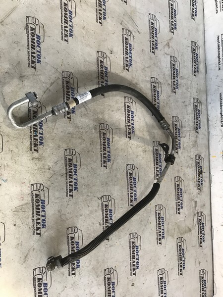 Трубка кондиционера Toyota Voxy 2005 AZR60G 1AZ-FSE