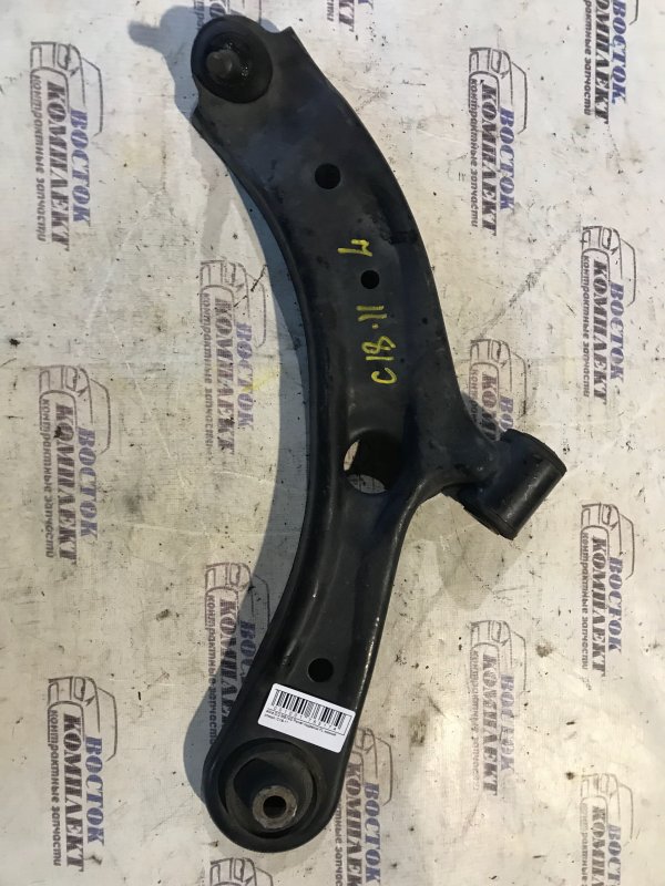 Рычаг подвески Mitsubishi Delica D:2 MB15S K12B перед лев